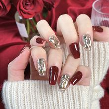 Gilded Crimson - N°129