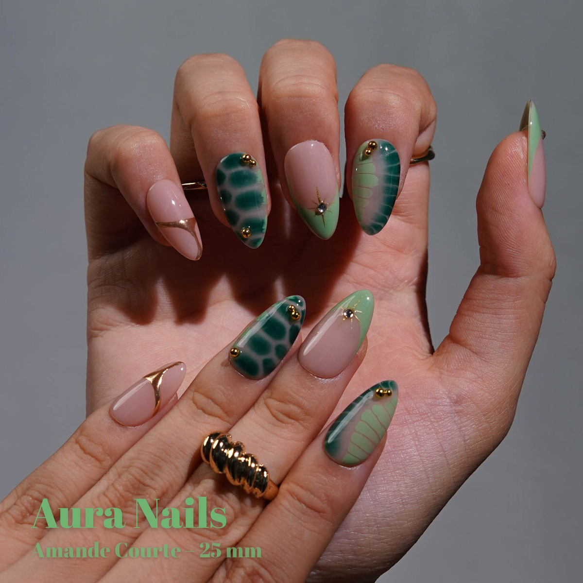 Green Shadows- N°4