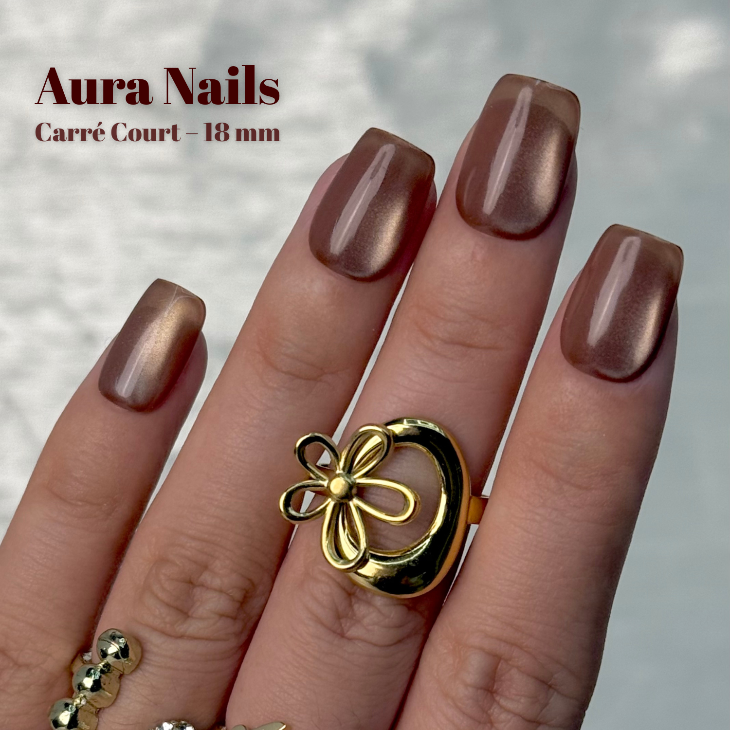 Carré court brun N°245