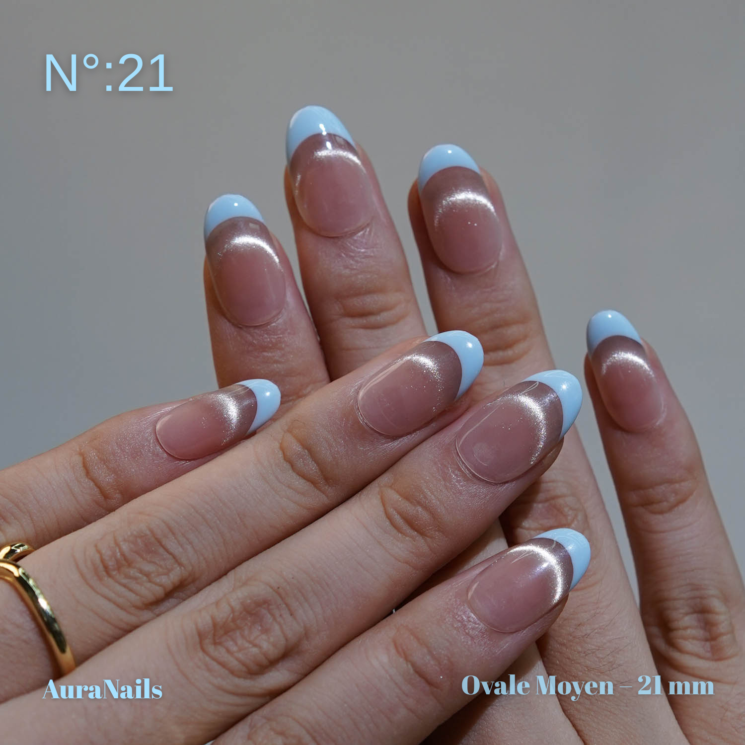 Blue Oval Charm- N°21